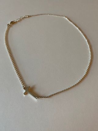 Collar cruz plata