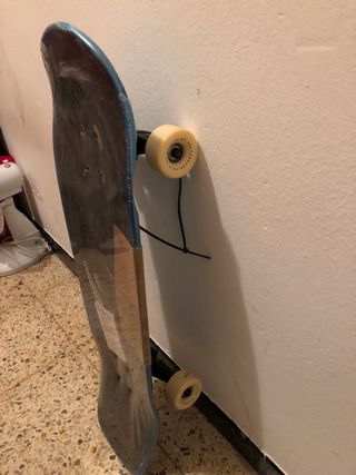 Skateboard monopatín