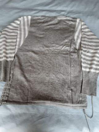 Suéter gris BERSHKA