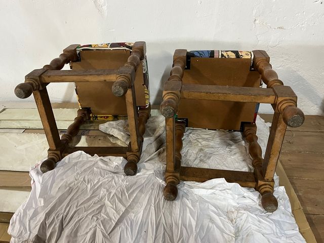 Taburetes retapizados