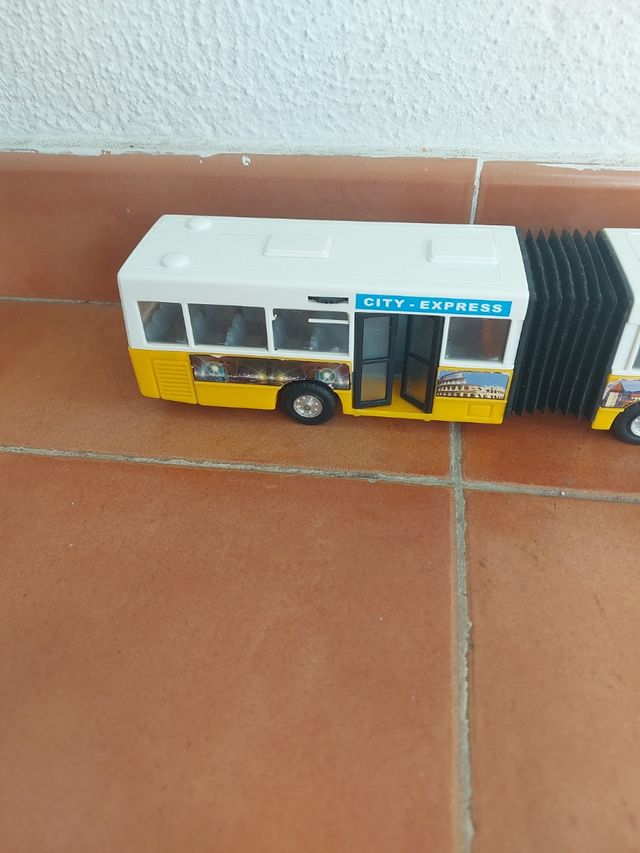 AUTOBUS DOBLE INTER CITY