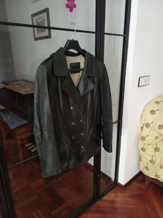 Chaqueta cuero negra