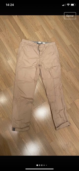 Pantalón chino pull and bear
