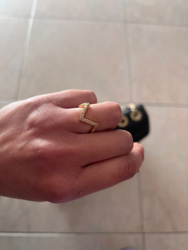 Anello diamantini dorato