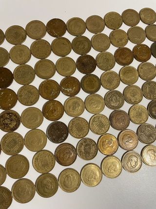 80 monedas de 1 peseta (1966)