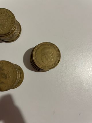 80 monedas de 1 peseta (1966)
