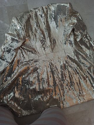 Preciosa Blazer larga brillo zara