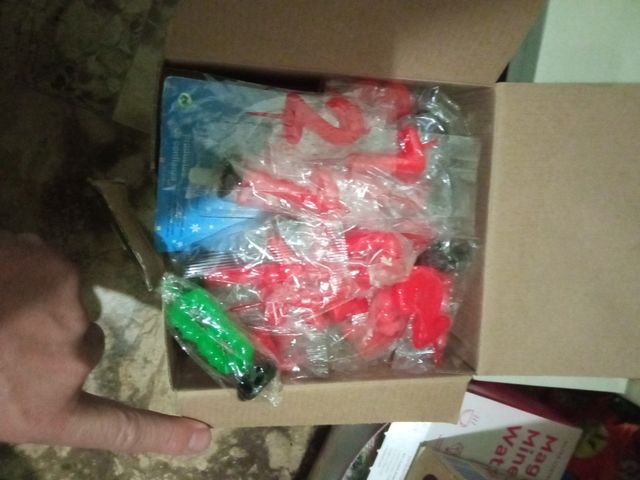 Set pazzesco di accessori per donne e ragazze.