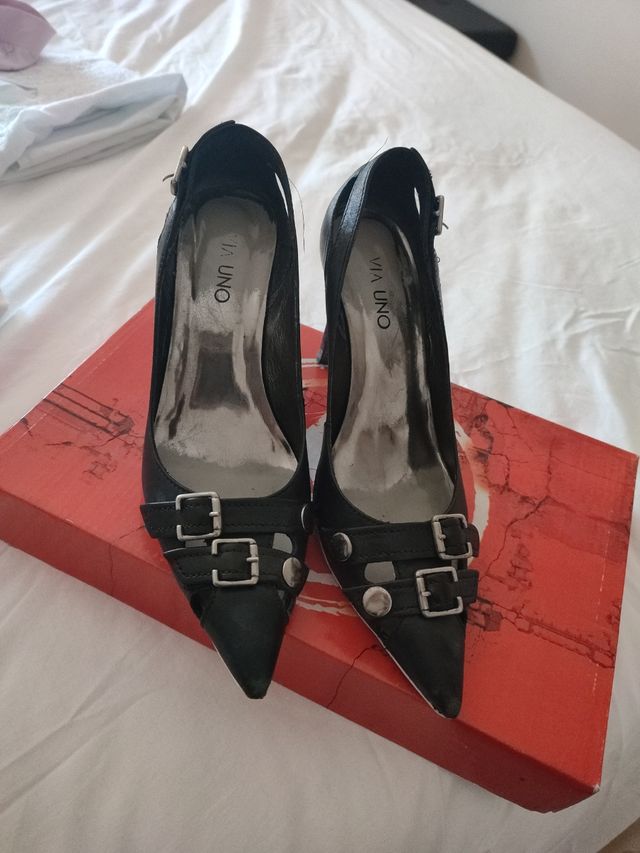 zapatos tacón negros talla 38 Via Uno