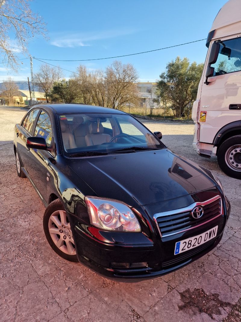 Toyota Avensis D-Cat 2007 - foto 1
