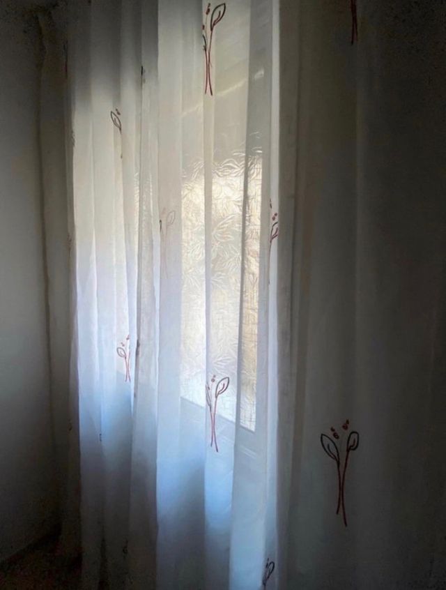 Juego de cortinas tipo visillo 143 x 260 cms