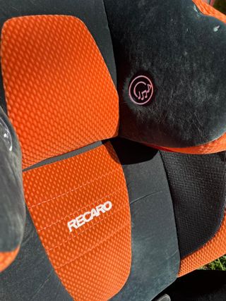 Silla de coche grupo 2- 3 RECARO