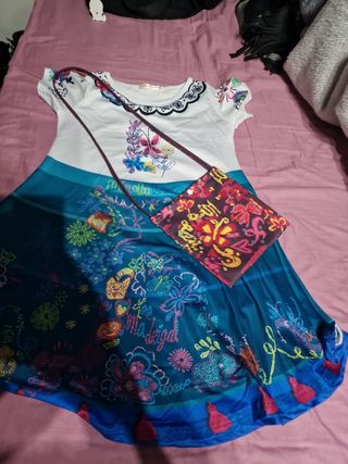 vestido de Mirabel de encantos