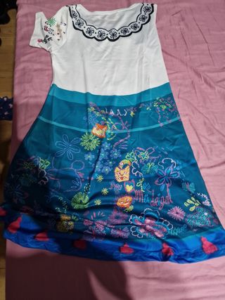 vestido de Mirabel de encantos