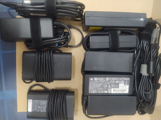 Fuentes de alimentación y cargadores