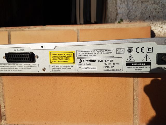 REPRODUCTOR CD DVD FIRSTLINE FLAV20