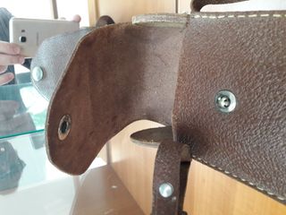 Funda antigua de cuero para cámaras de fuelle