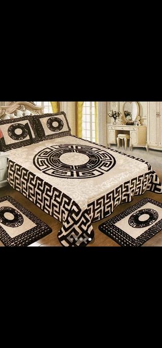 manta versace con dos fundas de los cojines y dos