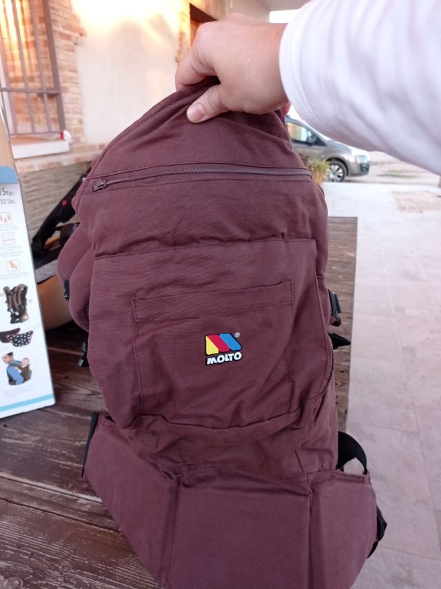 mochila porta bebés