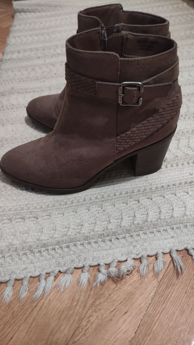 Botines marron