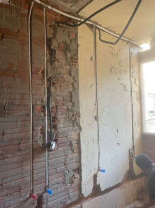 Fontanero autónomo valencia WhatsApp 642653991.