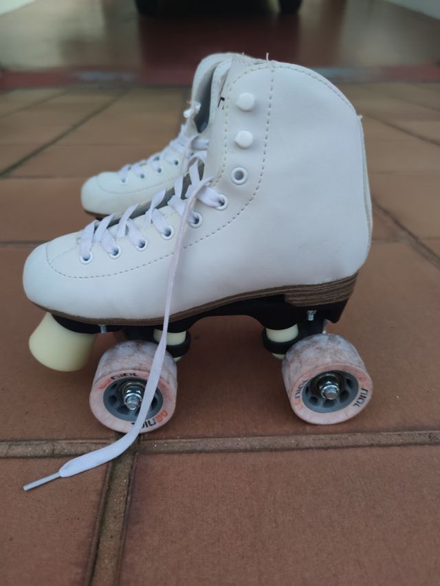 Patines 4 ruedas artísticos