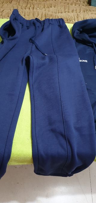 CHANDAL NUEVO  UNISEX SIN ESTRENAR TALLA M 