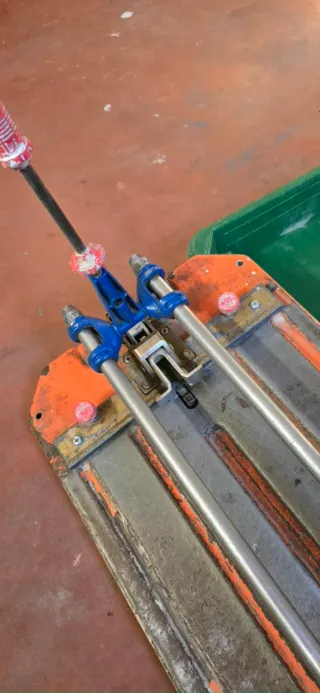 3 maquinas de cortar azulejos Rubi TS60