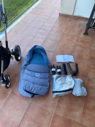 Carro Bugaboo Fox azul melange con accesorios