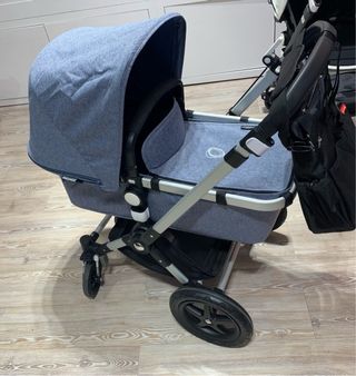 Carro Bugaboo Fox azul melange con accesorios