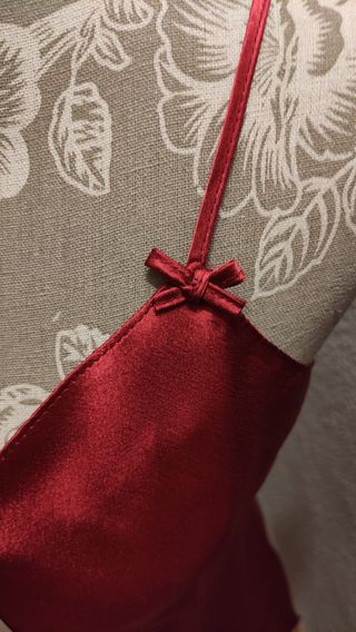 Camisón con etiqueta