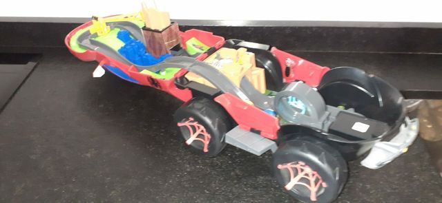 Coche Spiderman