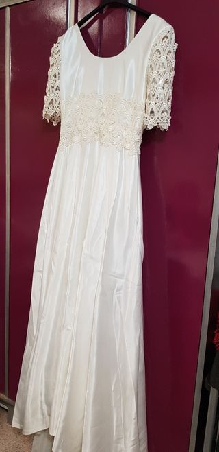 Vestido de novia blanco roto