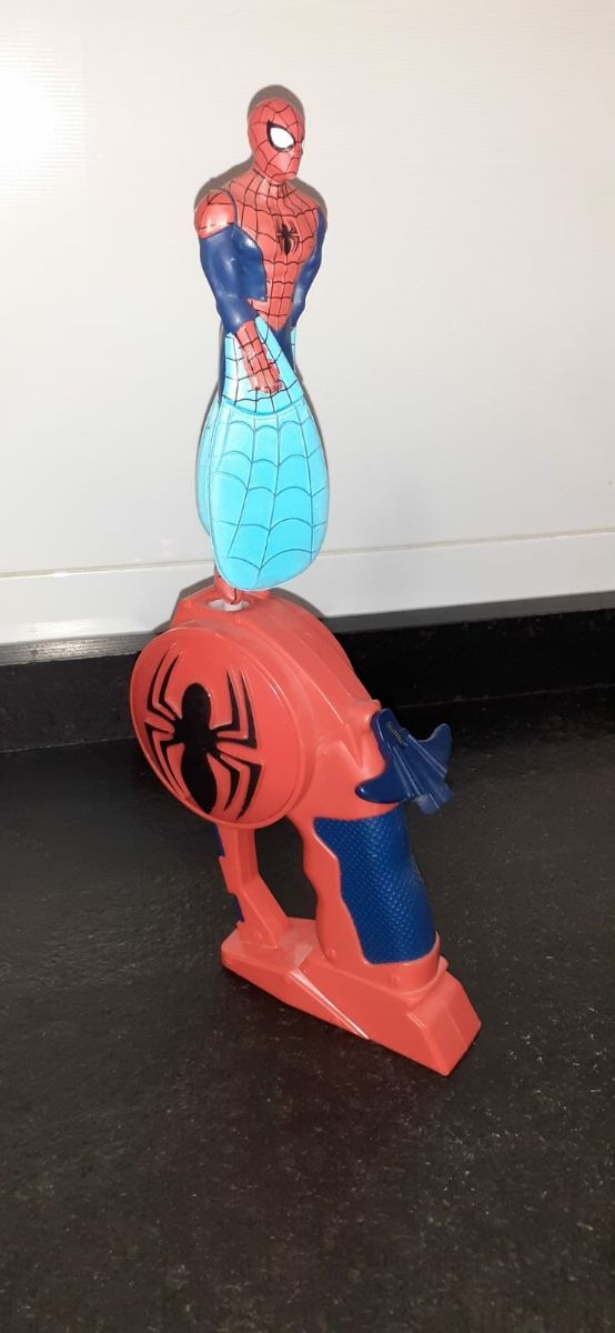 Spiderman volador