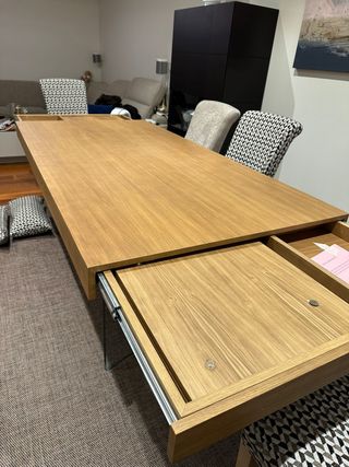 Mesa de salón extensible