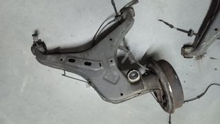 Brazos de suspensión T4