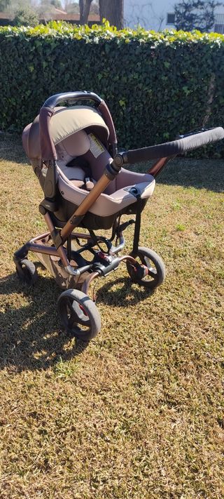 Carro  de bebe con capota, maxicosi y silla paseo