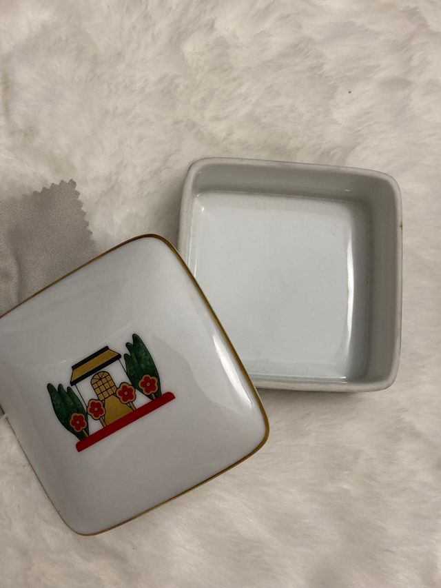 Contenitore Cartier in porcellana Limoges