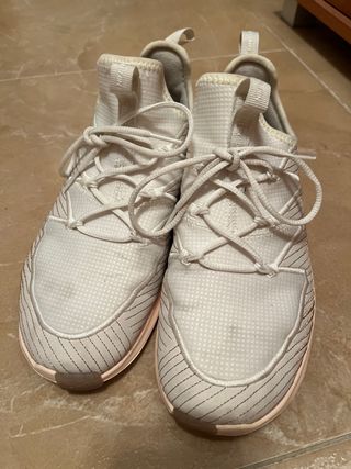 Zapatillas Nike Deportivas de mano en Toledo WALLAPOP