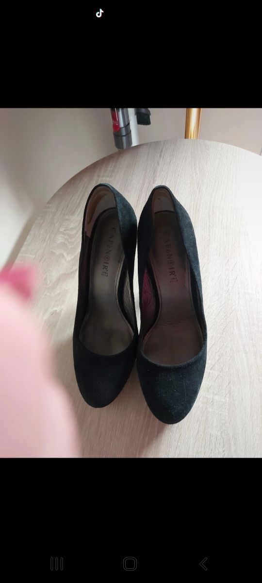 décolleté nere donna