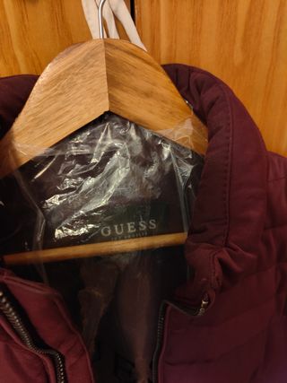 Chaqueta Guess