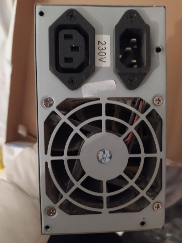 Fuente de alimentación 400W