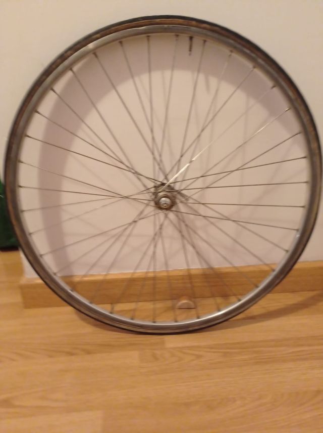 Rueda delantera vintage