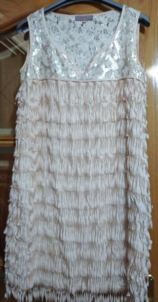 Vestido fiesta flecos