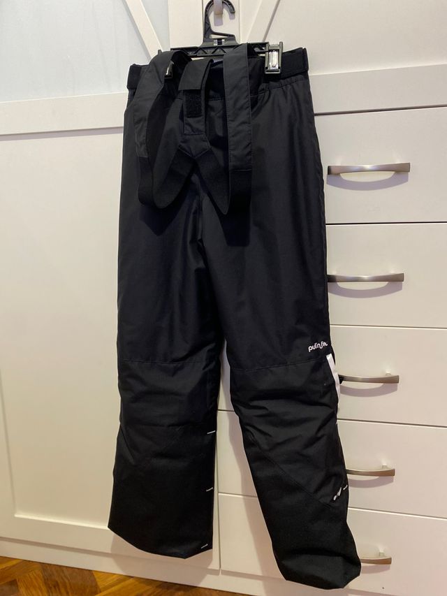 Pantalón esquiar y nieve. Talla 8