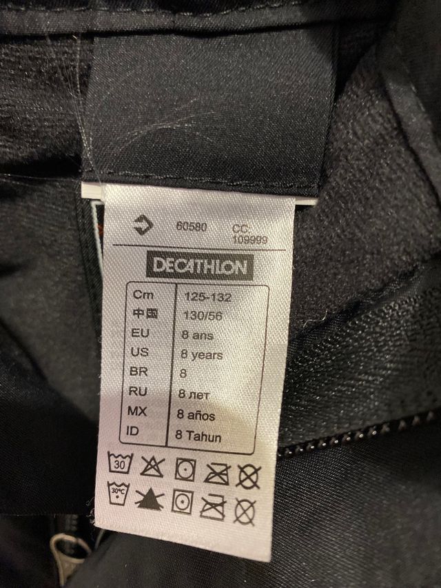 Pantalón esquiar y nieve. Talla 8