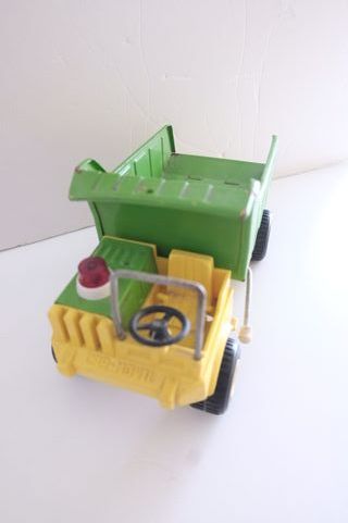 Camión Volquete Car-Movil. Años 70