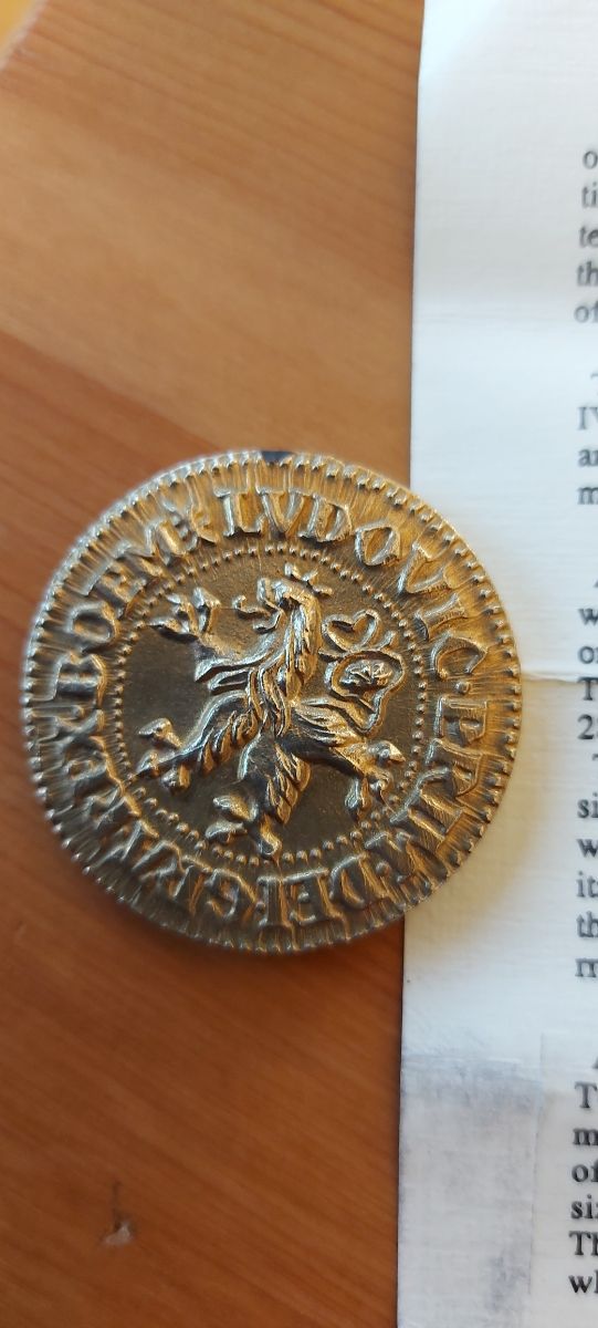 Reproducción moneda Ludovico