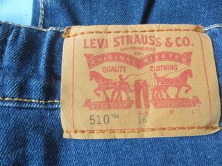 Levis