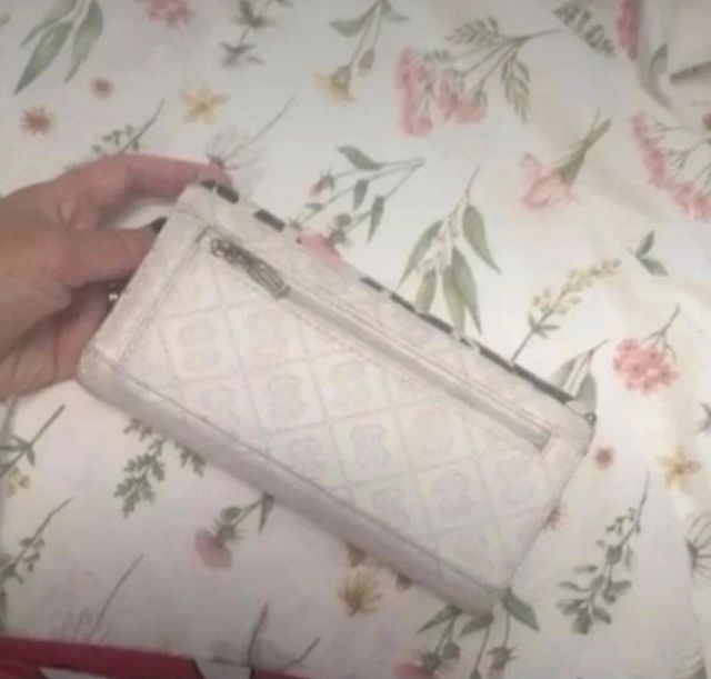 cartera Guess